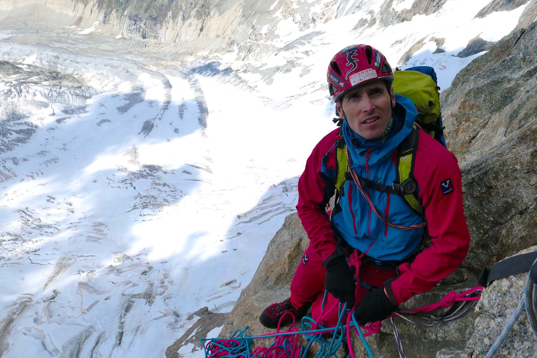 Rescate en el Espolón Walker de las Grandes Jorasses