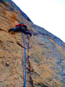 Faust abriendo el 7. largo (6c+)